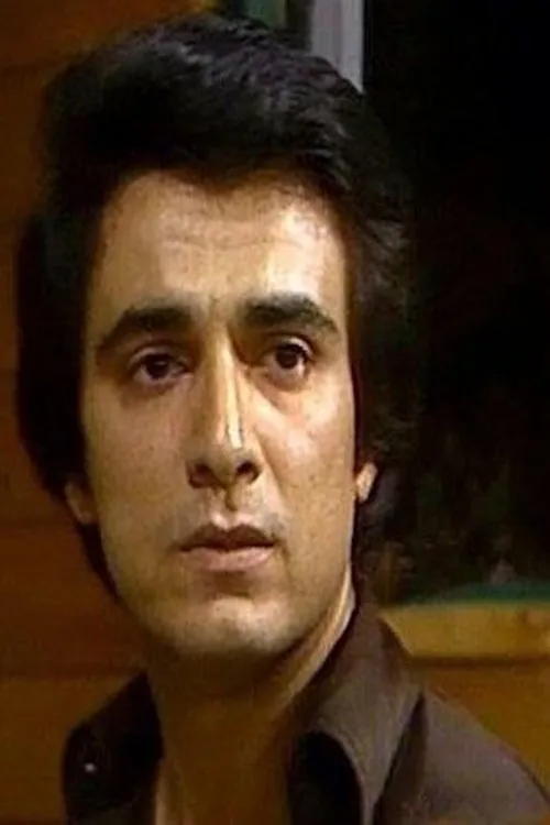 سمير حسني — personaje: ????