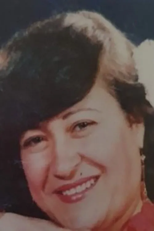 ??? ?????? ???? ha trabajado con سناء سعيد en 2 ocasiones