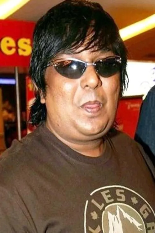 Sanjay Mishra ha trabajado con Snehal Dabi en 2 ocasiones