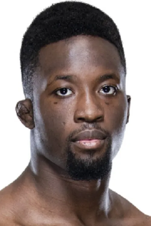 Sodiq Yusuff interpretando a Self