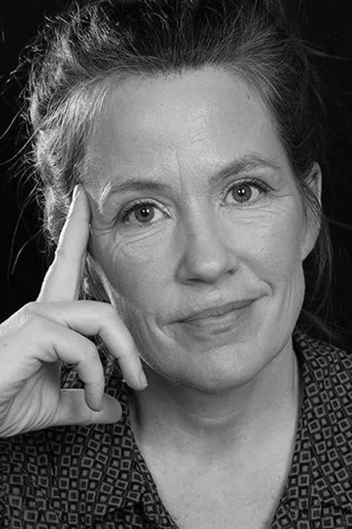 Nadja Mirmiran ha trabajado con Sofi Ahlström Helleday en 1 ocasiones