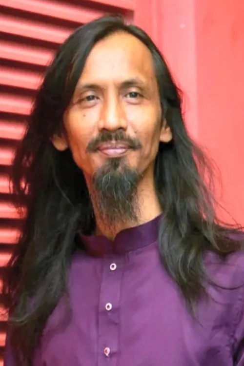 Bront Palarae ha trabajado con Sofi Jikan en 9 ocasiones