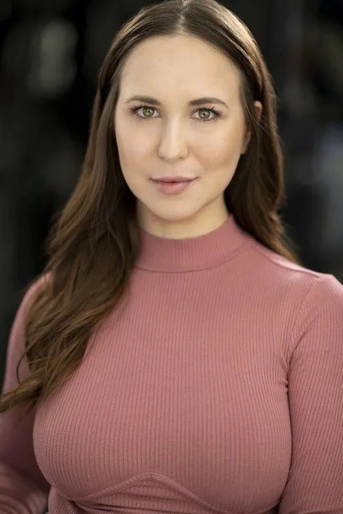 Ma-Anne Dionisio ha trabajado con Sofie Uretsky en 1 ocasiones
