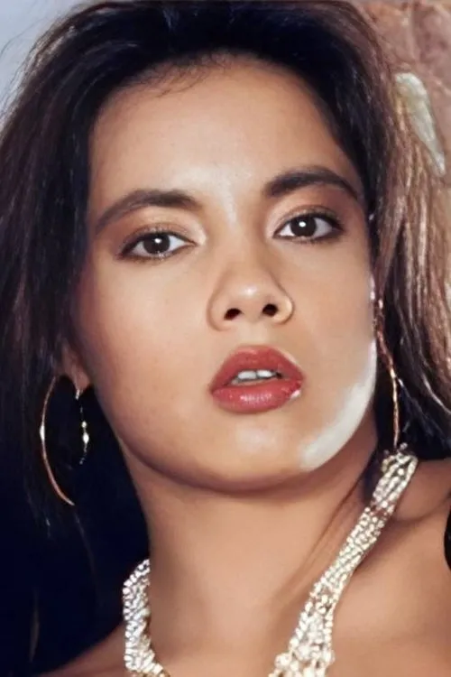 Solange Hop interpretando a