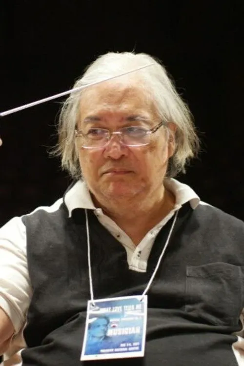 Gregory Coiro ha trabajado con Somtow Sucharitkul en 1 ocasiones