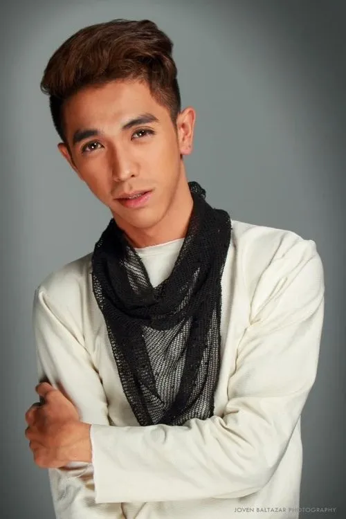 Son De Vera interpretando a Jerique