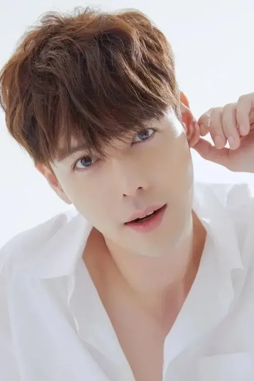 Yoon Hak ha trabajado con Song Ji-hyuk en 4 ocasiones