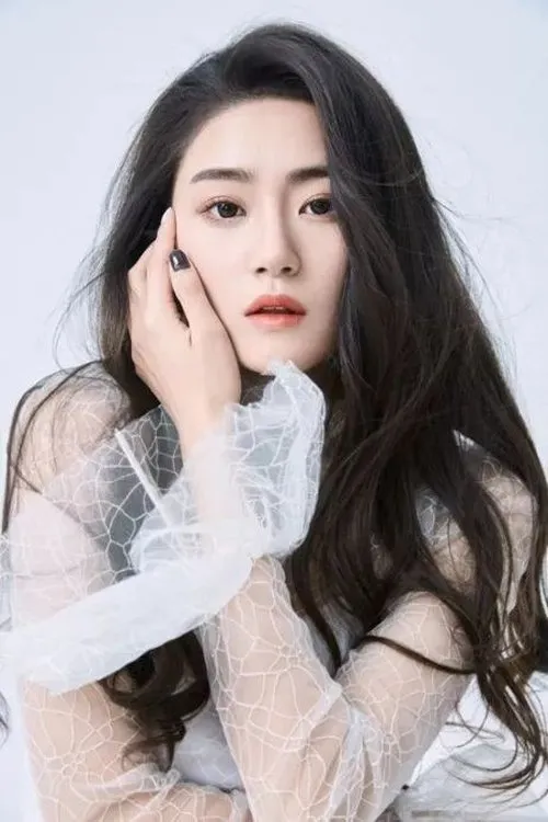 Songqing Liang — personaje: Tan Shi Shi