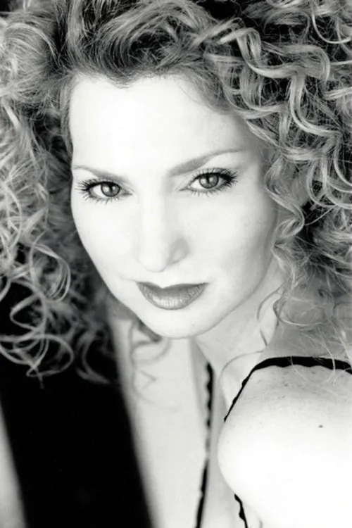 Ellen Whyte ha trabajado con Sophia Alexis en 1 ocasiones