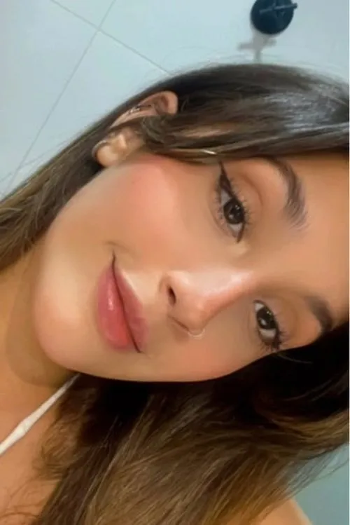 André Reis ha trabajado con Sophia Comelli en 1 ocasiones