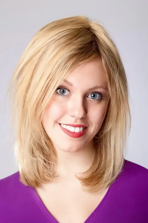 Sophia Revelli interpretando a Camille