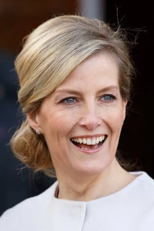 Sophie, Duchess of Edinburgh interpretando a Self