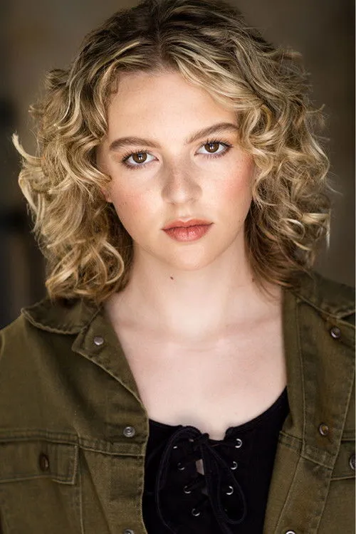 Bruce Pobanz ha trabajado con Sophie Elizabeth Gonzalez en 1 ocasiones