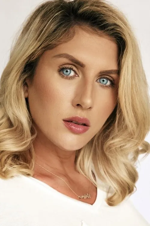 Eric Salas ha trabajado con Sophie Hall en 1 ocasiones