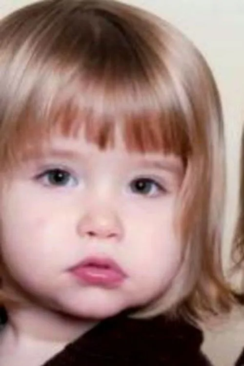 Pam Levine ha trabajado con Sophie Kindred en 1 ocasiones