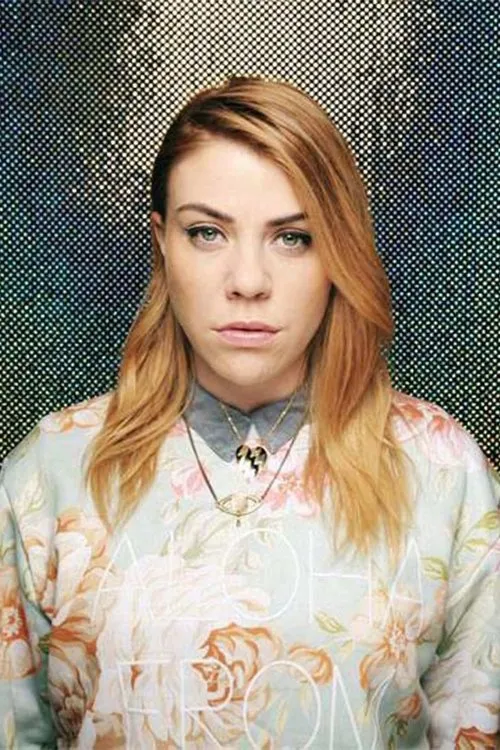 Sophie-Marie Larrouy interpretando a Paola