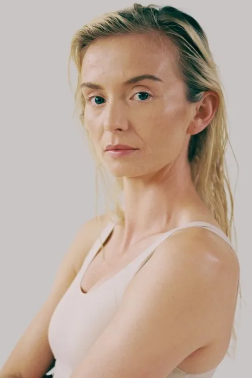 Sophie Melville — personaje: Thea Driscoll