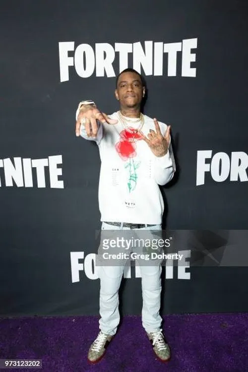 Soulja Boy interpretando a Himself