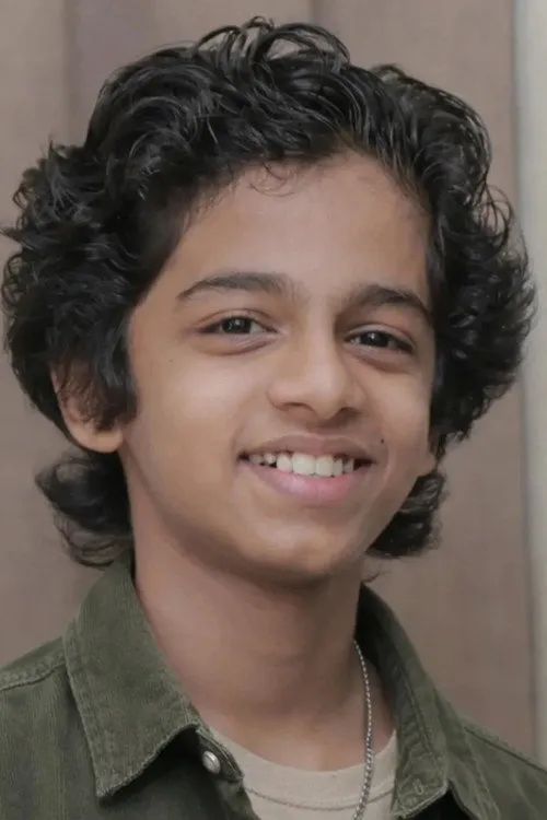 Sreepath interpretando a Piyush Unni
