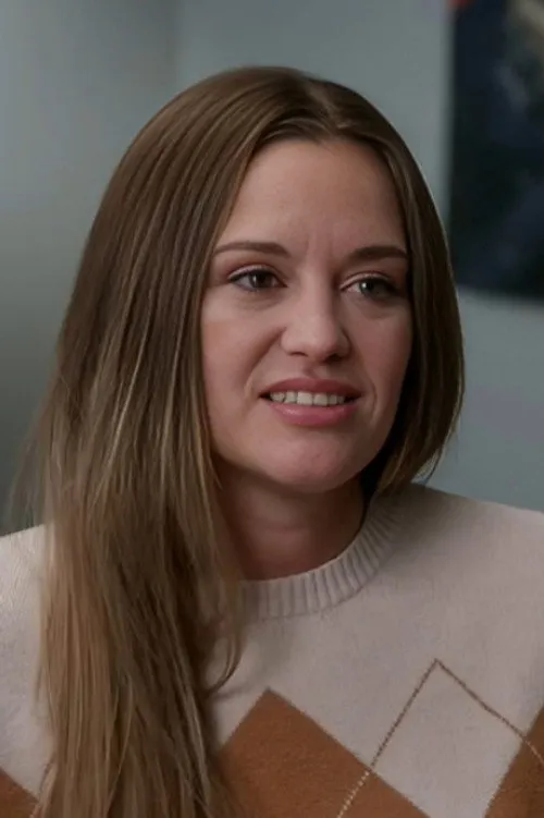 Laura Besh ha trabajado con Stacey Saunders en 1 ocasiones