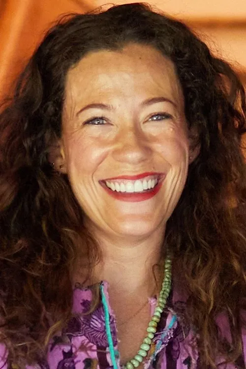 Stacy Williams — personaje: Self - Host