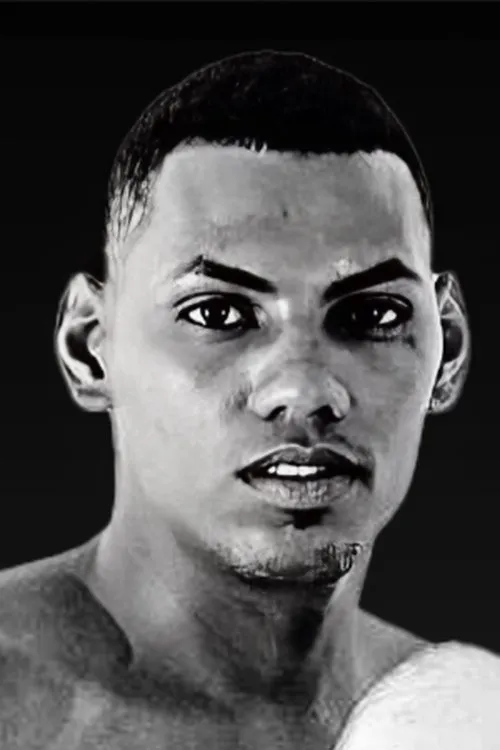 Starling Castillo interpretando a Self