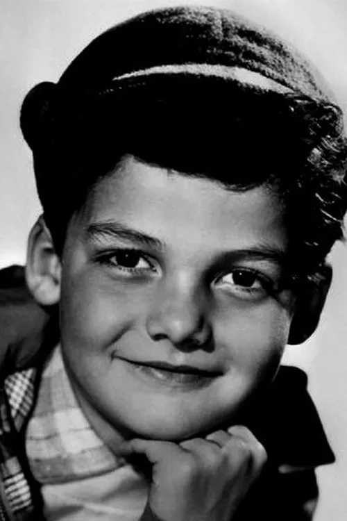 Stefan Haar interpretando a Child