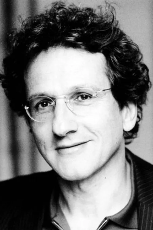 Stefan Reck interpretando a Richter Rainer Honolt