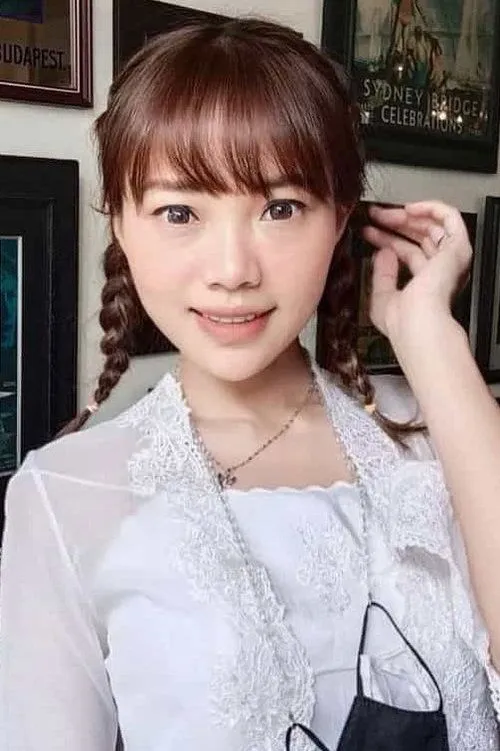 Cherly Chibi ha trabajado con Stefanny Margaretha Aay en 1 ocasiones