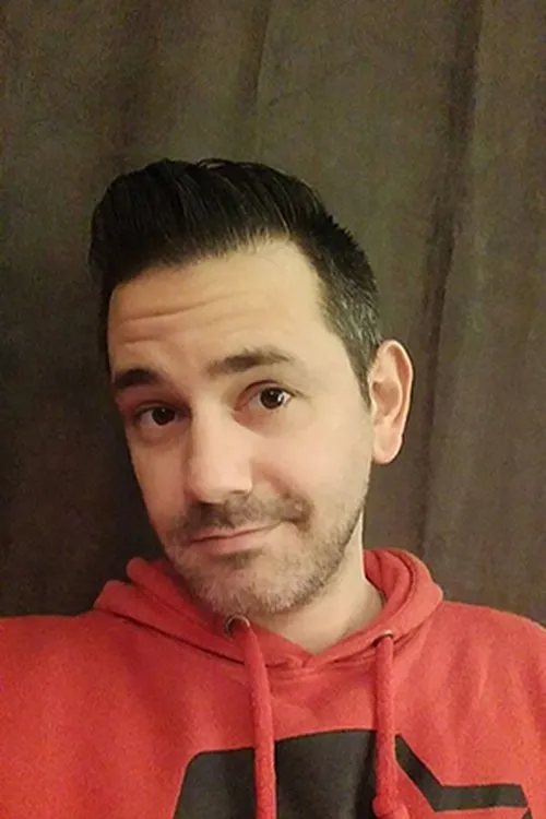 Natasha Hassiotis ha trabajado con Stelios Petrakis en 1 ocasiones