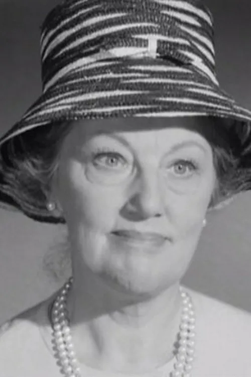 Stella Bonheur interpretando a Baby Face