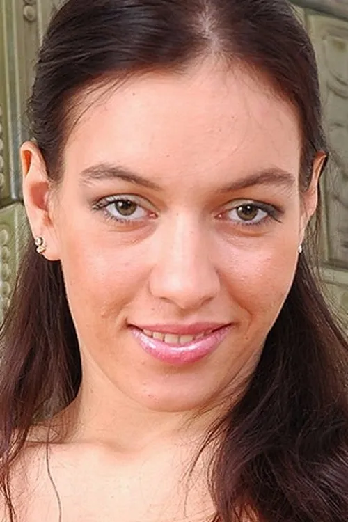 Stella Fox interpretando a 