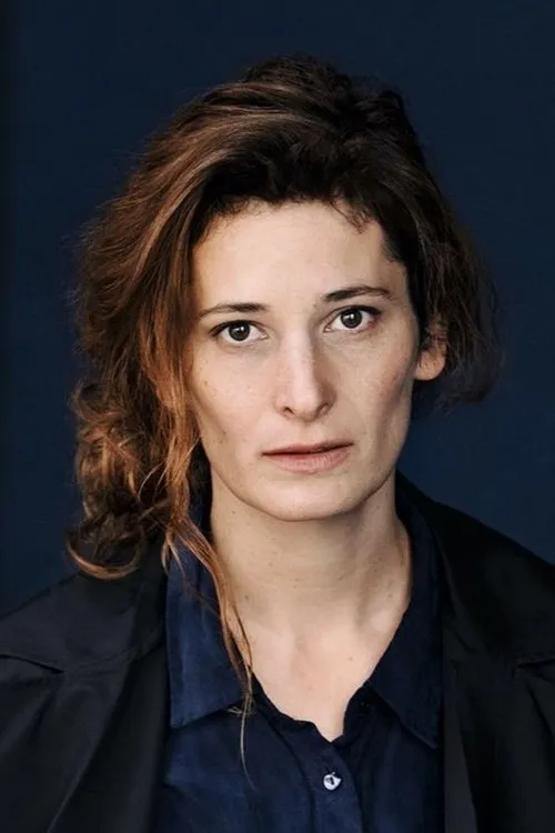 Lilli Meinhardt ha trabajado con Stella Hilb en 1 ocasiones