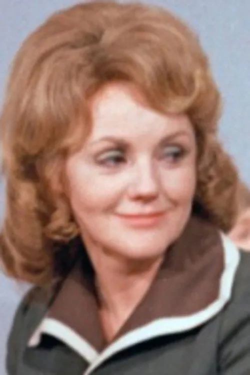 Štěpánka Haničincová interpretando a Narrator (voice)