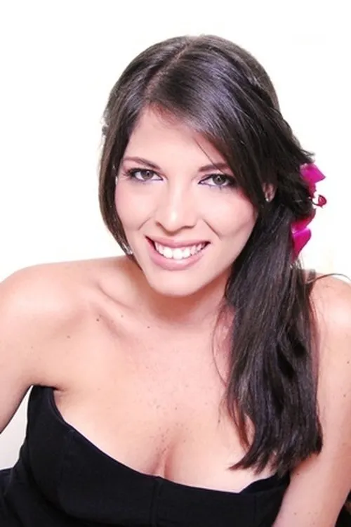 Stephanie Cardone en su biografía y filmografía