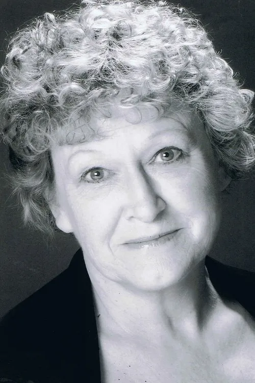 Stephanie Fayerman interpretando a Gran