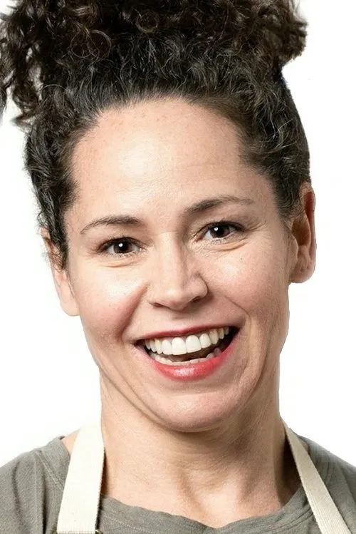 Stephanie Izard — personaje: Judge