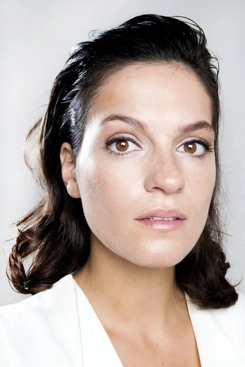 Stephanie Louwrier en su biografía y filmografía