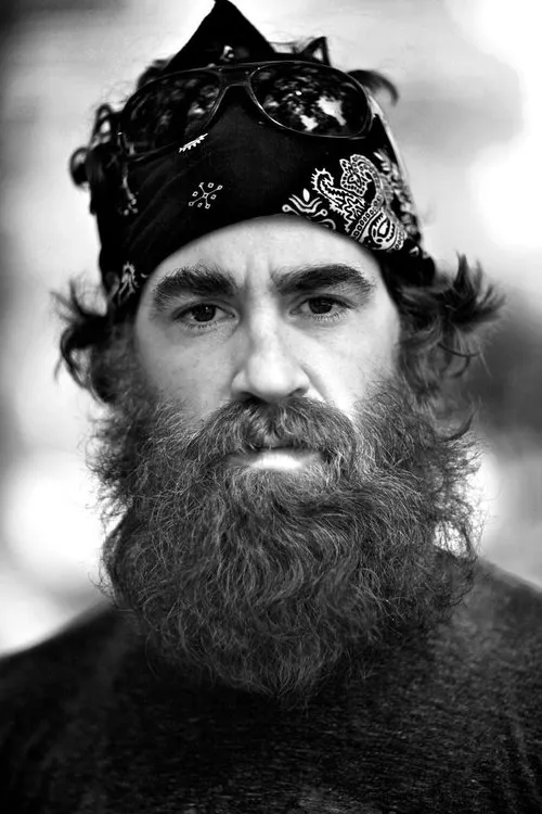 Mark Thomas ha trabajado con Stephen McKenna en 1 ocasiones