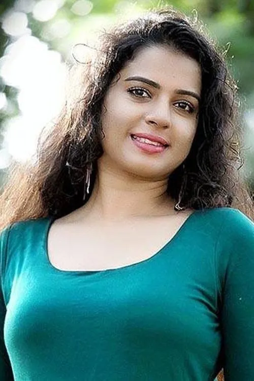 Stephy Leon interpretando a Naseem