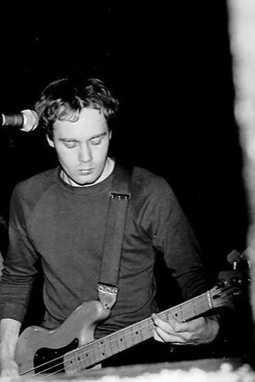 Steve Hanley interpretando a Himself