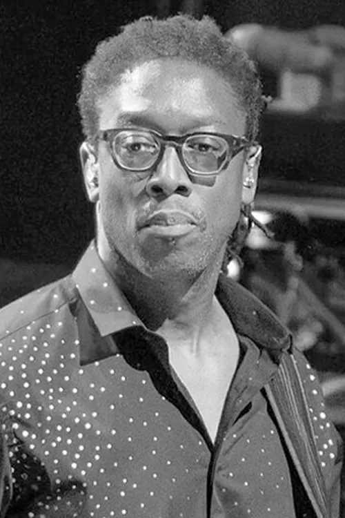 Pete Lew­in­son ha trabajado con Steve Lewinson en 1 ocasiones