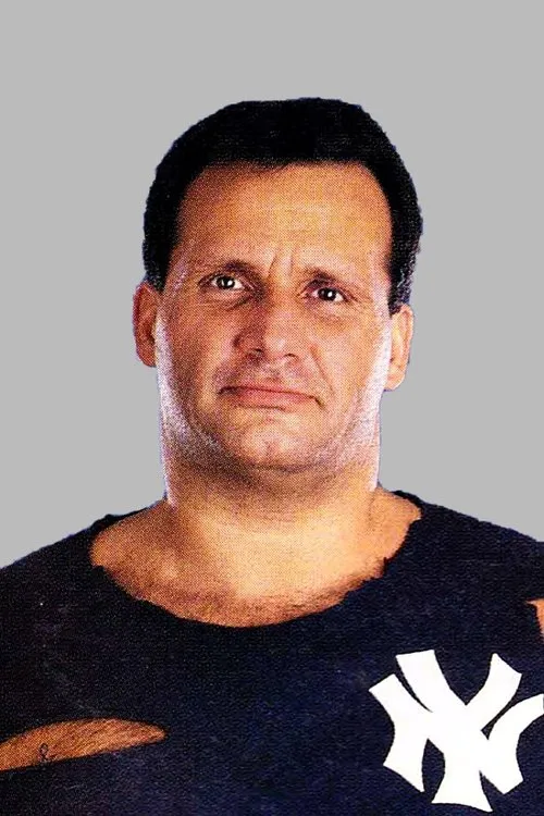 Steve Lombardi interpretando a The Brooklyn Brawler