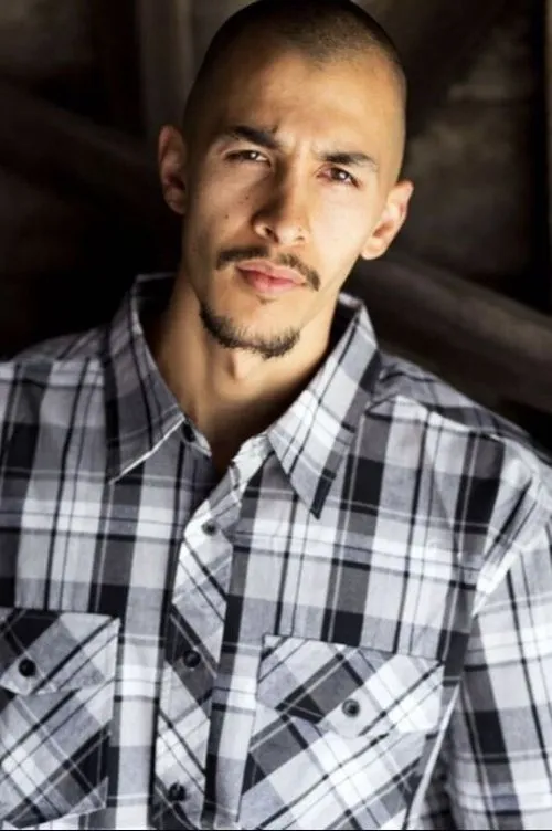 Rene Moran ha trabajado con Steve Louis Villegas en 1 ocasiones