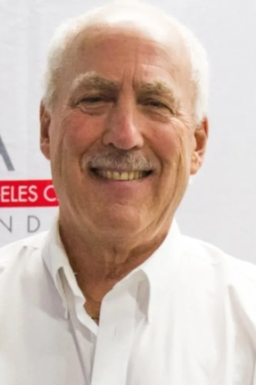 Steve Markoff interpretando a Niagara Falls Tour Guide