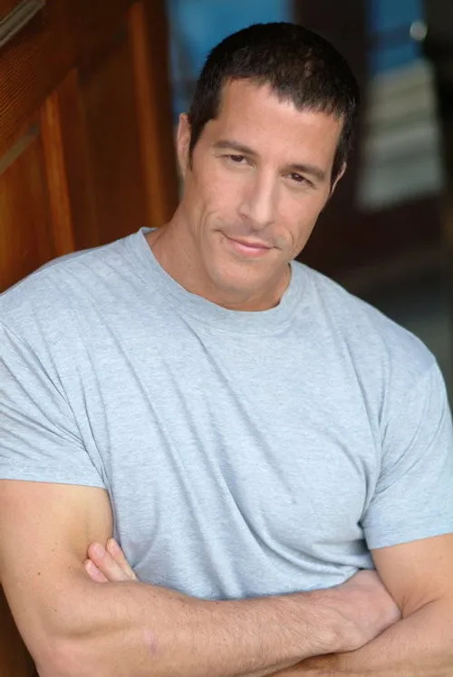 Mouchette Van Helsdingen ha trabajado con Steve Mateo en 1 ocasiones