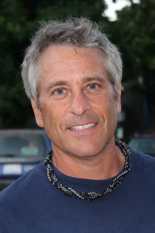 Dan Hanvey ha trabajado con Steve Schwartz en 1 ocasiones