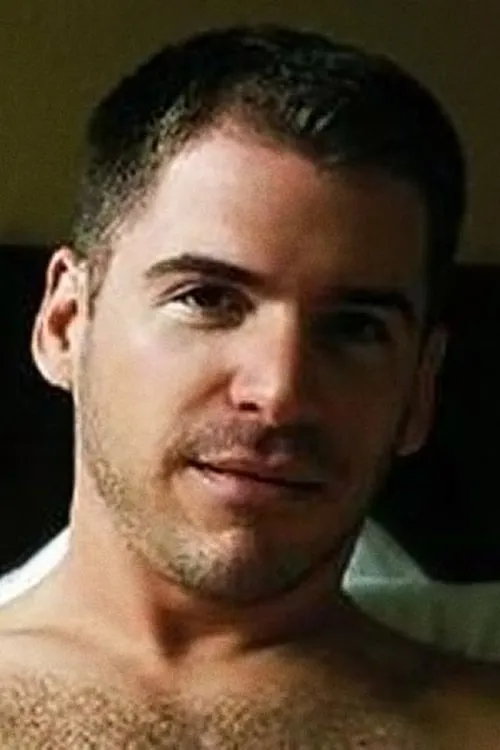 Josh Holiday ha trabajado con Steve Tuck en 1 ocasiones