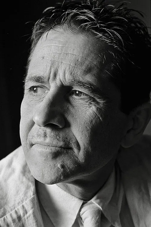 Anouk Adrien ha trabajado con Steven Brown en 1 ocasiones