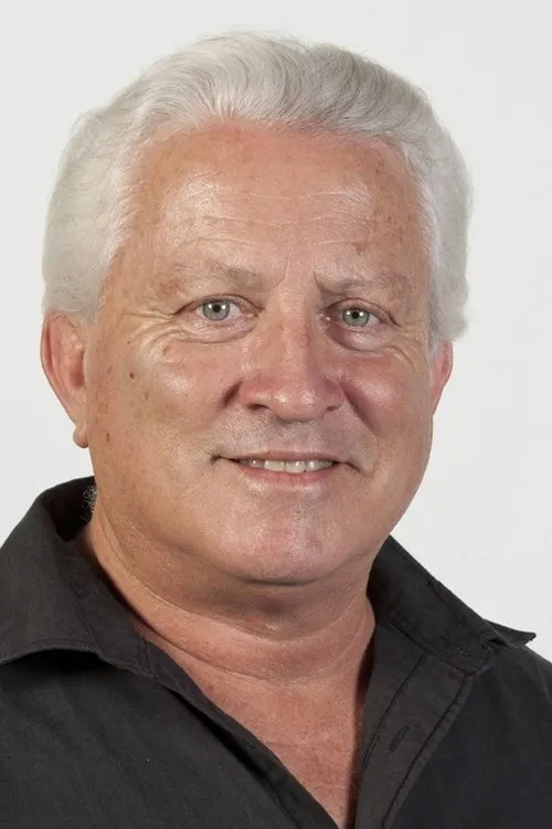 Aaron Davison ha trabajado con Steven Tandy en 2 ocasiones